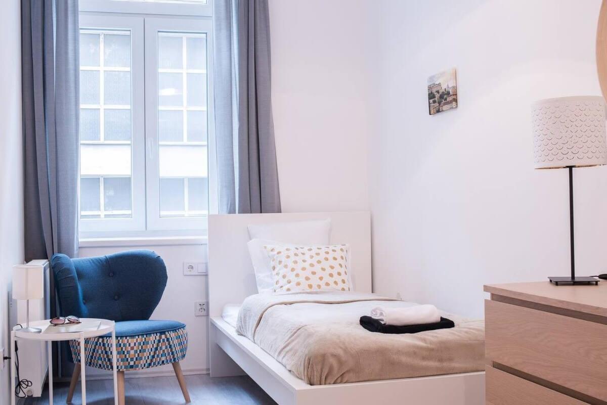 Central Brand New And Modern Apartment Budapest Extérieur photo