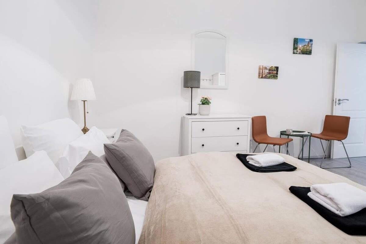 Central Brand New And Modern Apartment Budapest Extérieur photo