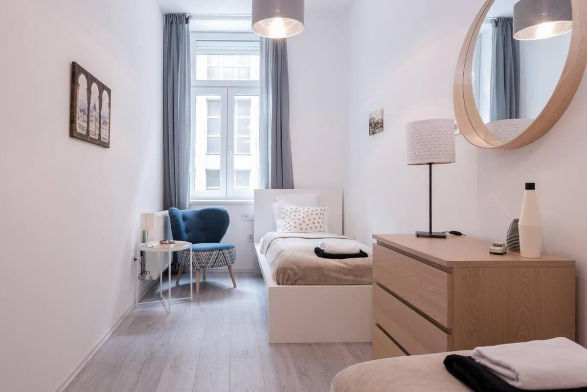 Central Brand New And Modern Apartment Budapest Extérieur photo