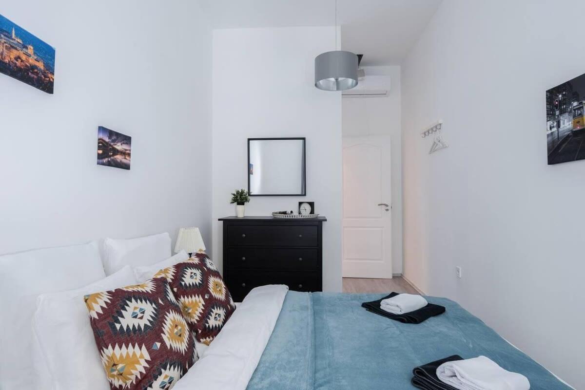 Central Brand New And Modern Apartment Budapest Extérieur photo