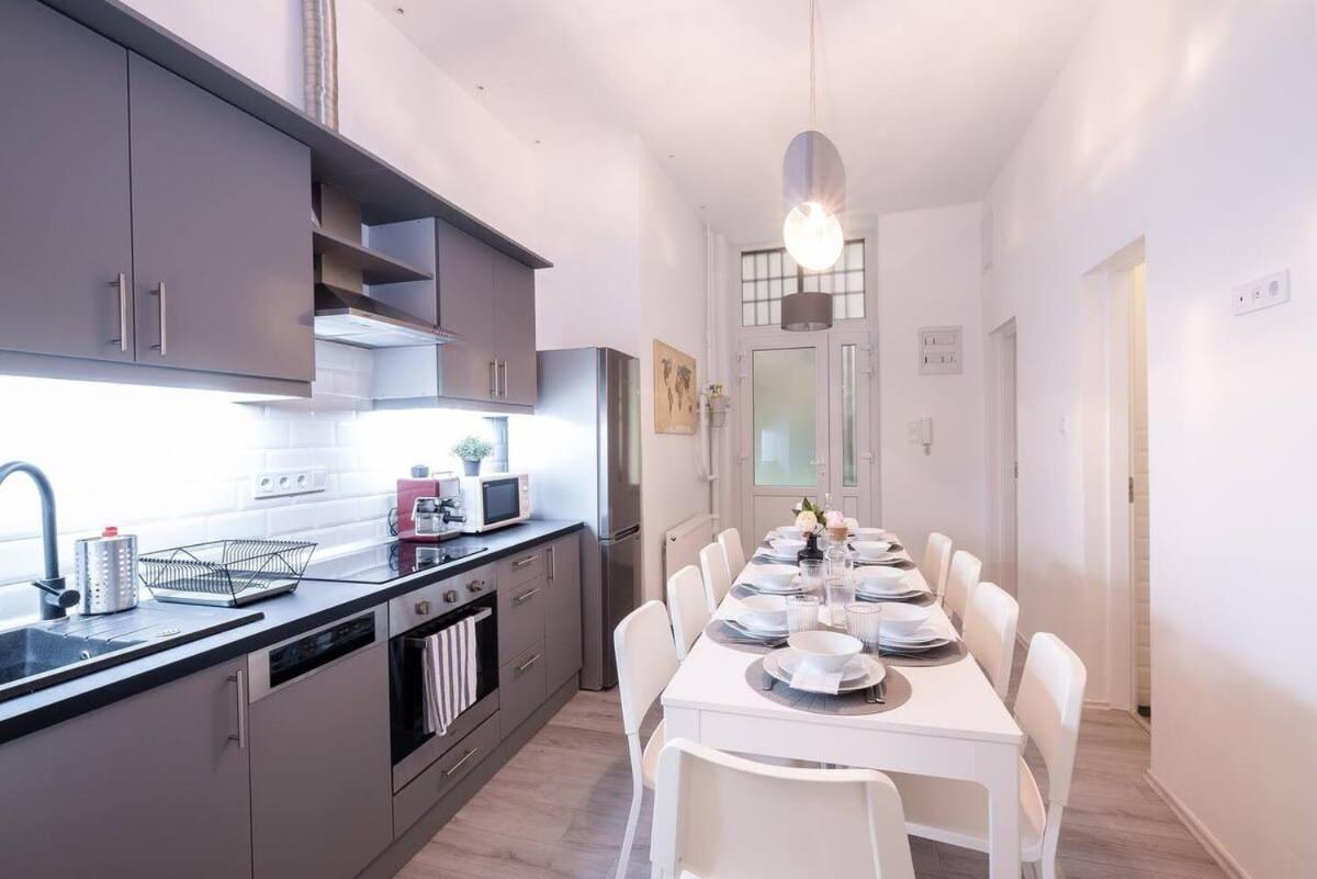 Central Brand New And Modern Apartment Budapest Extérieur photo